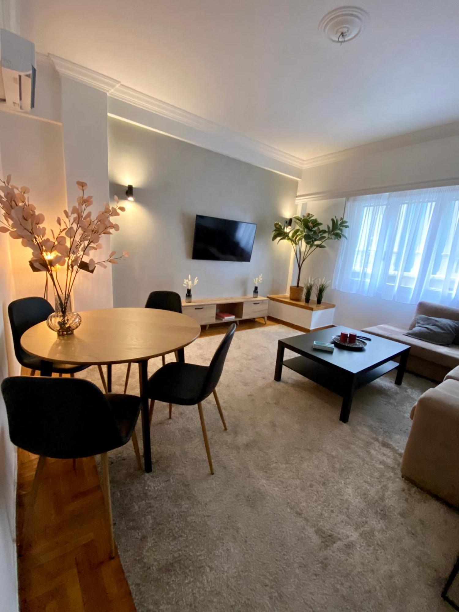 Cozy Apartment In Kolonaki Athens - Sleeps 5 Dış mekan fotoğraf